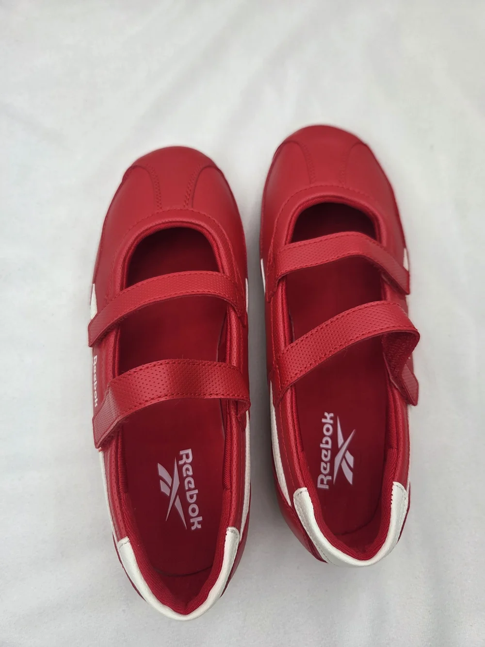 Reebok Women’s Red Mary Jane Double Strap Sneakers Shoes Size 6.5